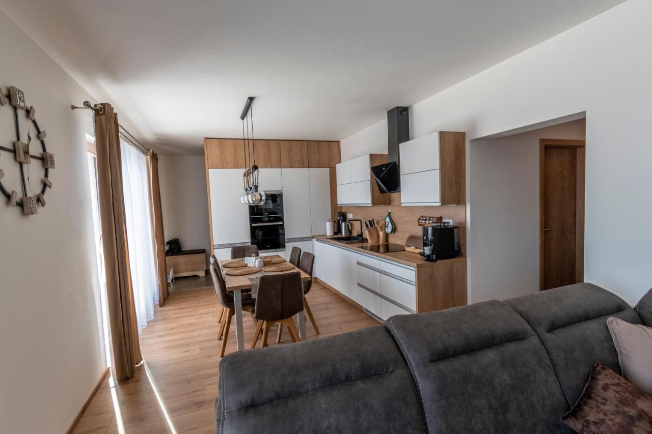 Apartman Jesienka, Hillside Dolny Kubin Exteriér fotografie